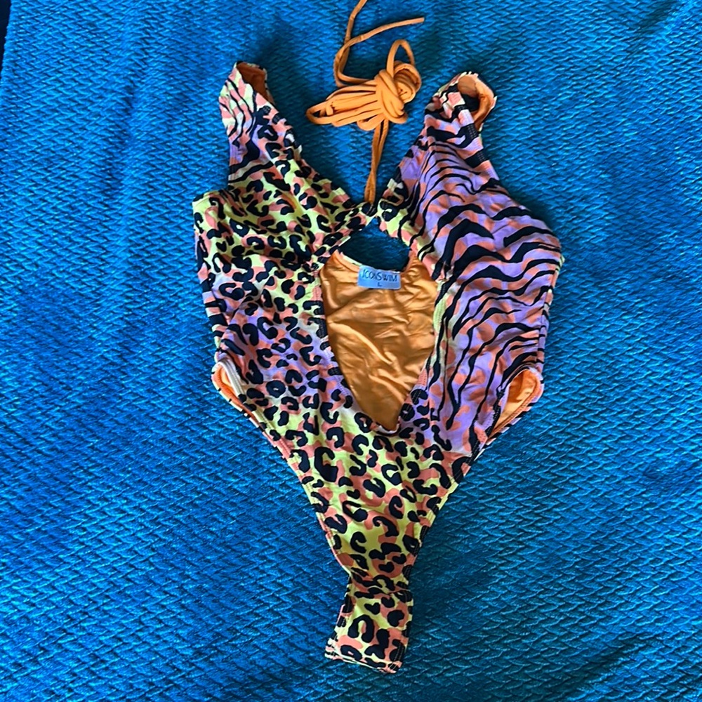 Icon Swim Colorful Animal Print Women’s One Piece